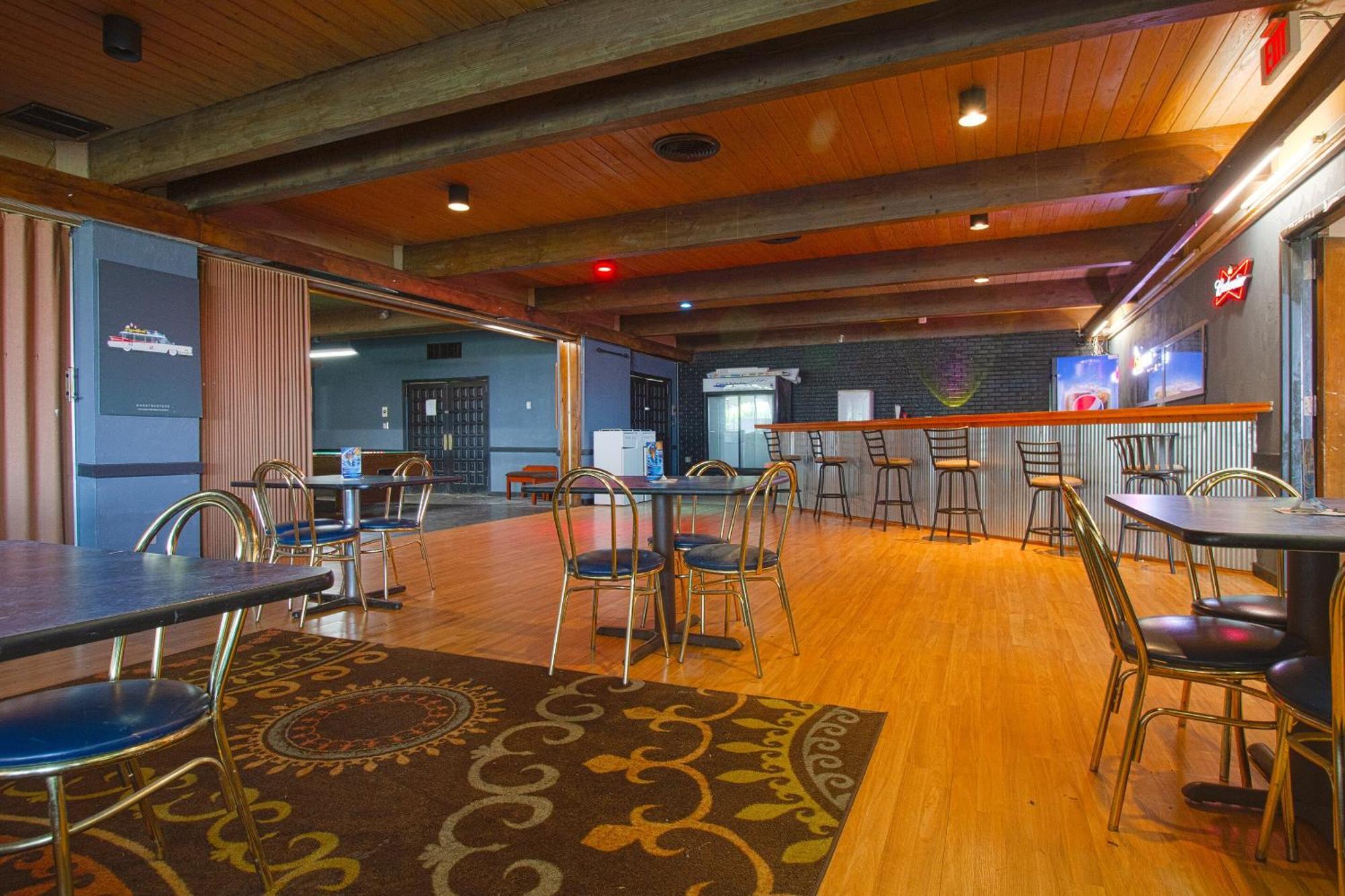 American Best Inn By Oyo I-35 Perry Near Lake Mcmurtry Extérieur photo