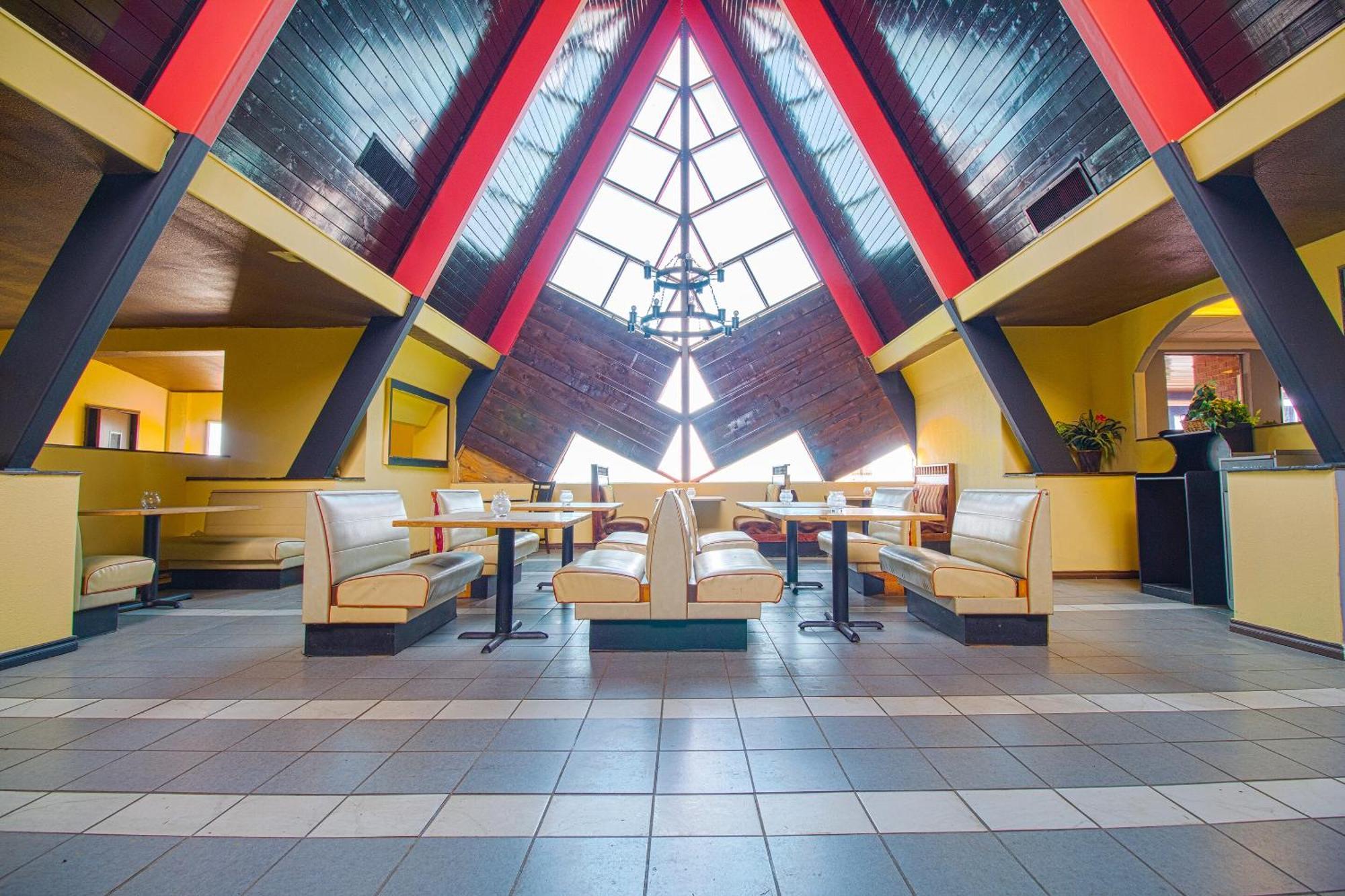 American Best Inn By Oyo I-35 Perry Near Lake Mcmurtry Extérieur photo