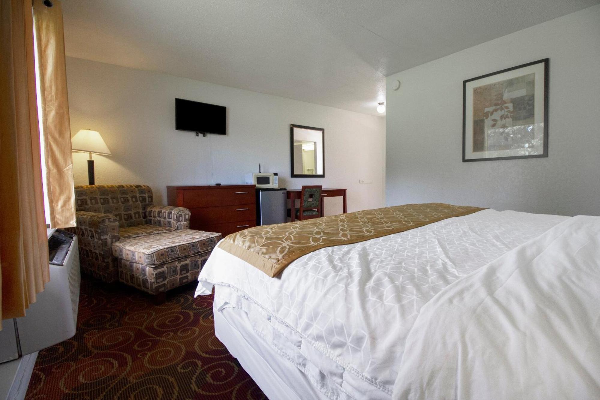 American Best Inn By Oyo I-35 Perry Near Lake Mcmurtry Extérieur photo
